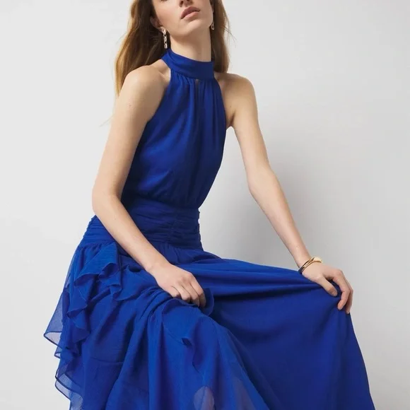 Elegant Blue Halter Maxi Dress - Picture 6 of 8